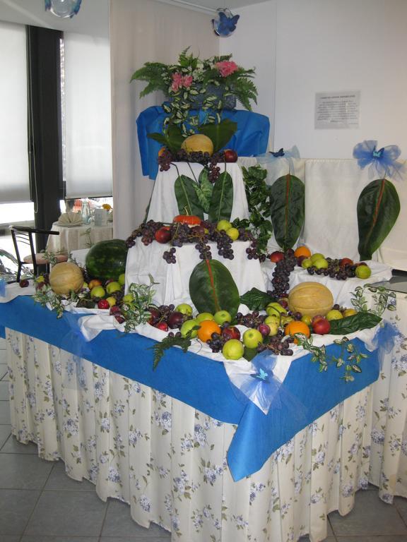 Hotel Clipper Giulianova Buitenkant foto