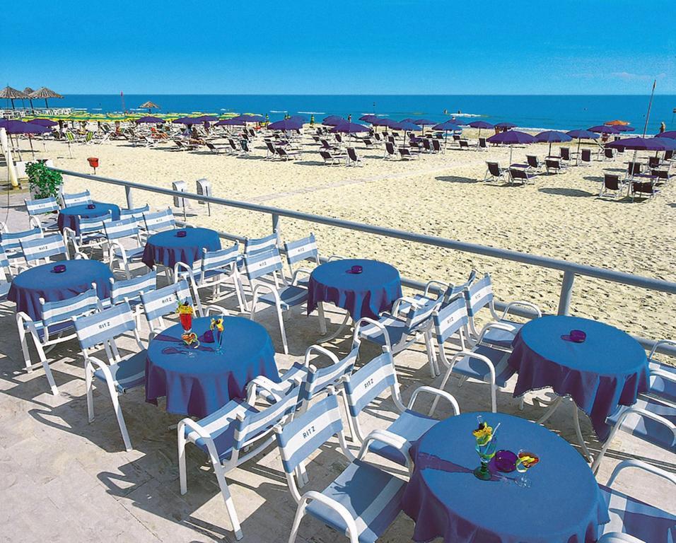 Hotel Clipper Giulianova Buitenkant foto